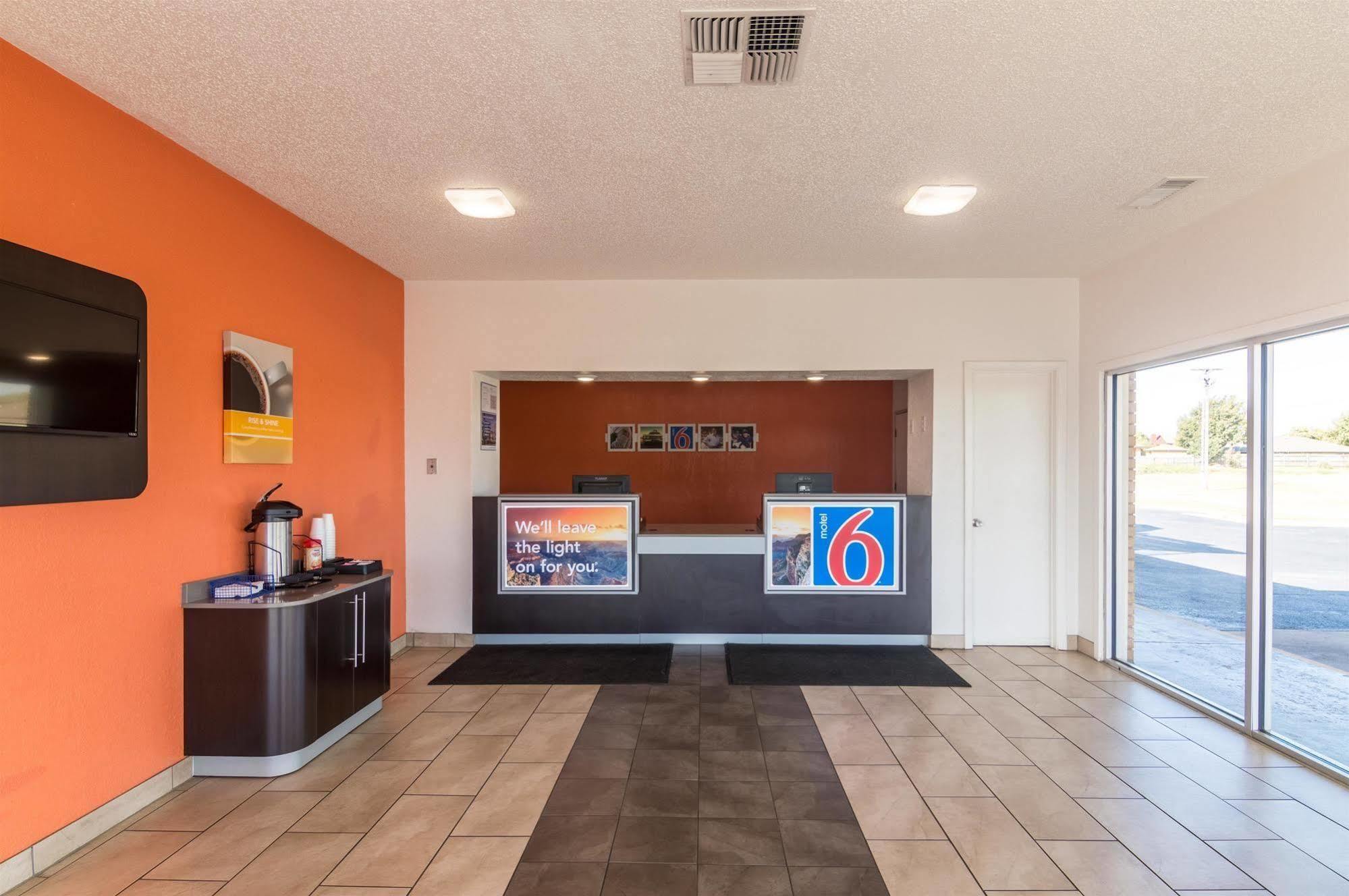 Motel 6-Clinton, Ok Exterior photo