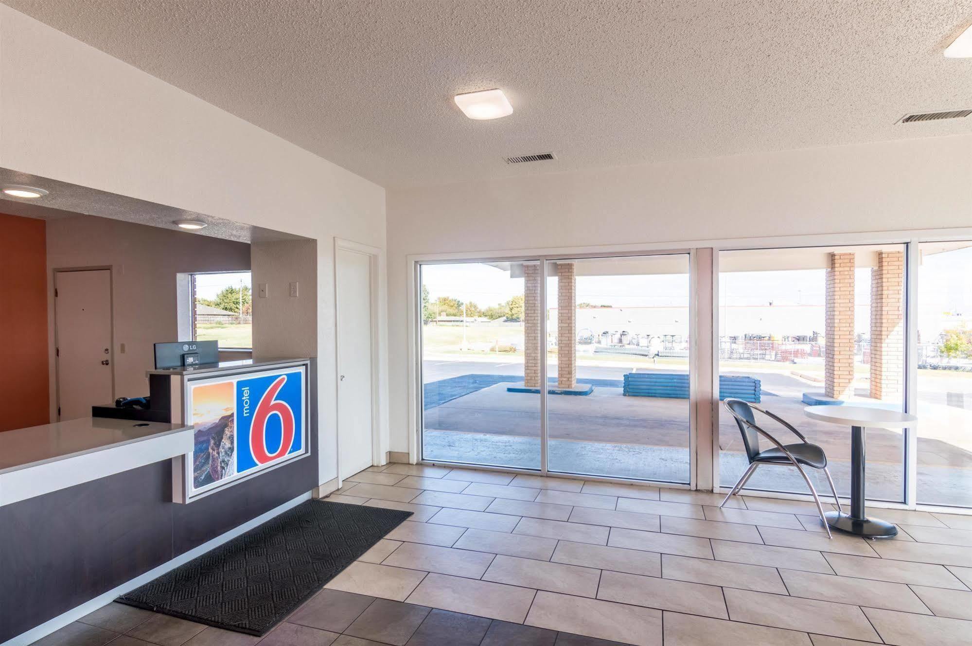Motel 6-Clinton, Ok Exterior photo